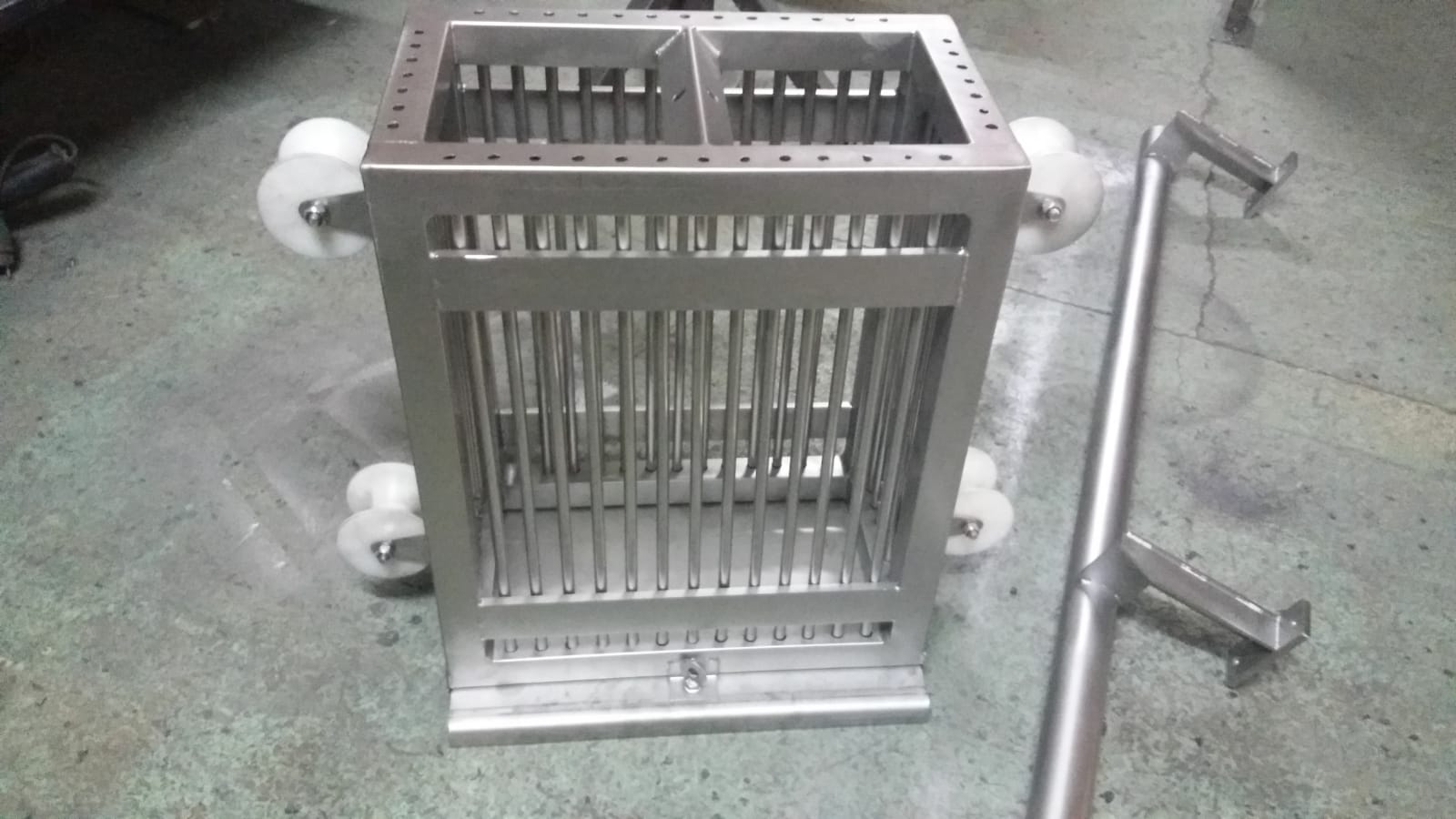 Basket Screens Anmeksan Wastewater Treatment Inc.